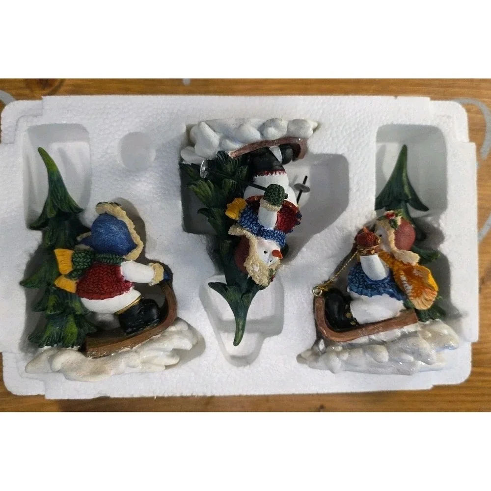 Home Interiors Christmas Whimsical Snowmen Sledding Figurines set of 3 resin 5